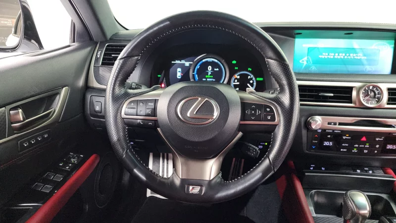 Lexus GS450h