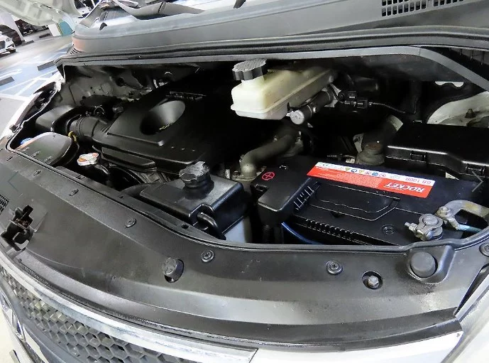 Hyundai Grand Starex