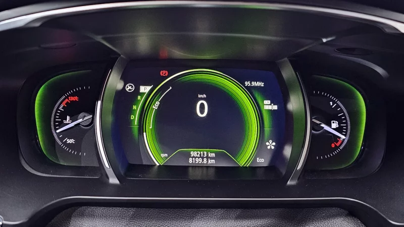 Renault Samsung SM6