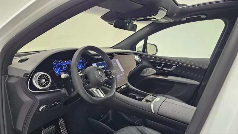 Mercedes-Benz EQS SUV