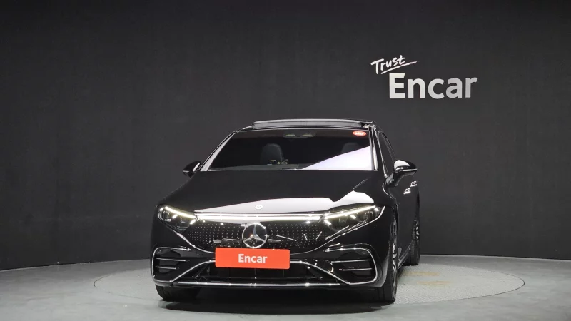 Mercedes-Benz EQS