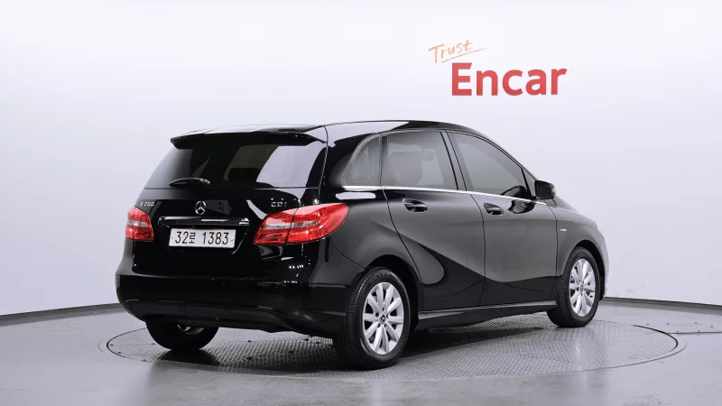 Mercedes-Benz B-Class