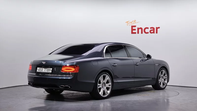 Bentley Flying Spur
