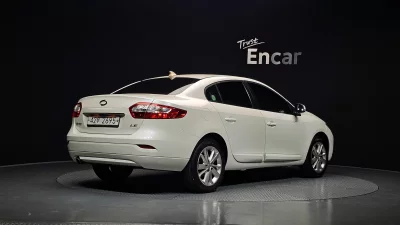 Renault SM3