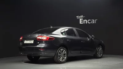 Renault SM3
