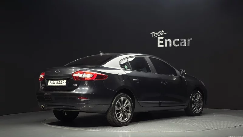 Renault SM3