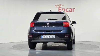 Hyundai Venue