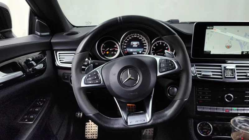 Mercedes-Benz CLS-Class