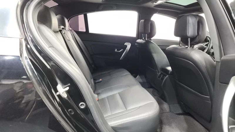 Renault SM5