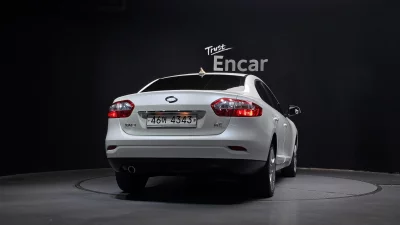 Renault SM3
