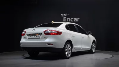 Renault SM3