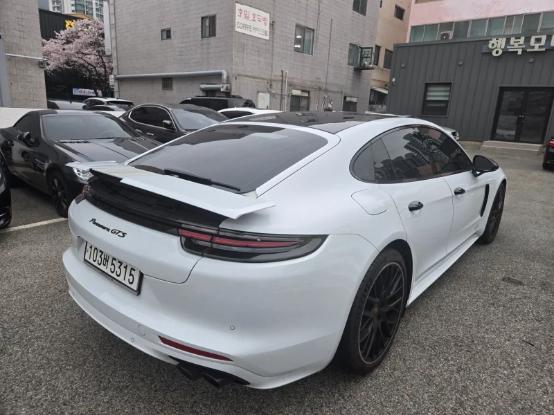 Porsche Panamera