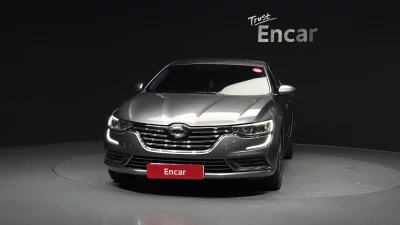 Renault SM6