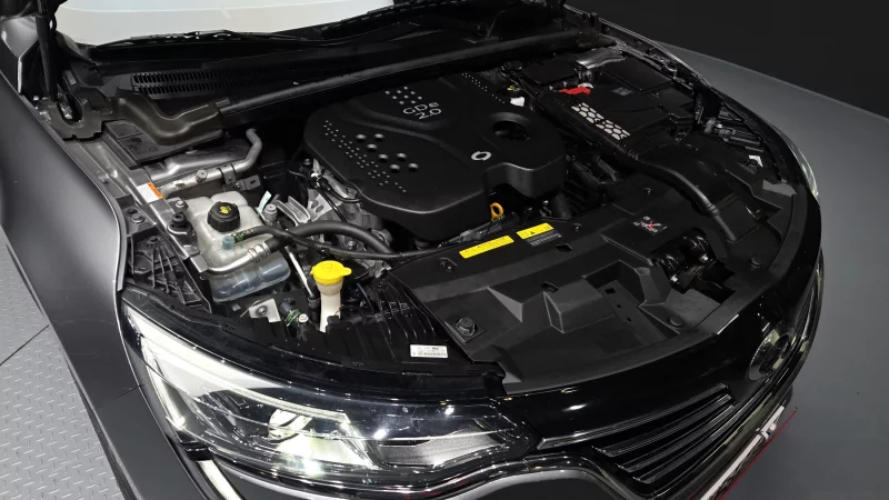 Renault SM6