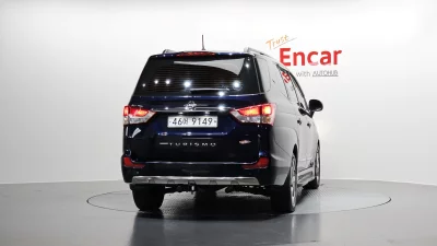 SsangYong Korando Turismo