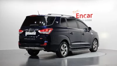SsangYong Korando Turismo