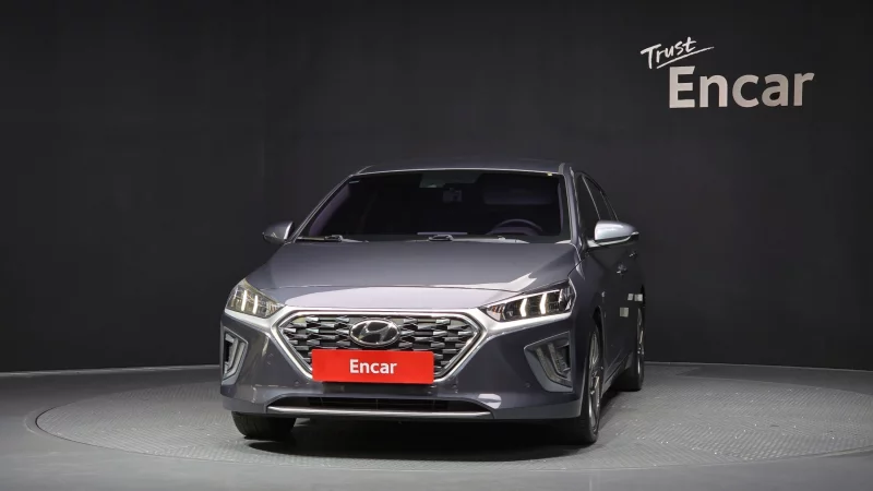 Hyundai Ioniq