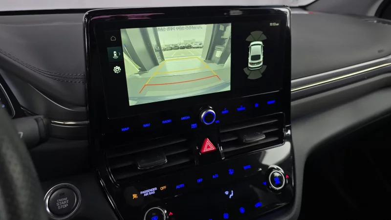 Hyundai Ioniq