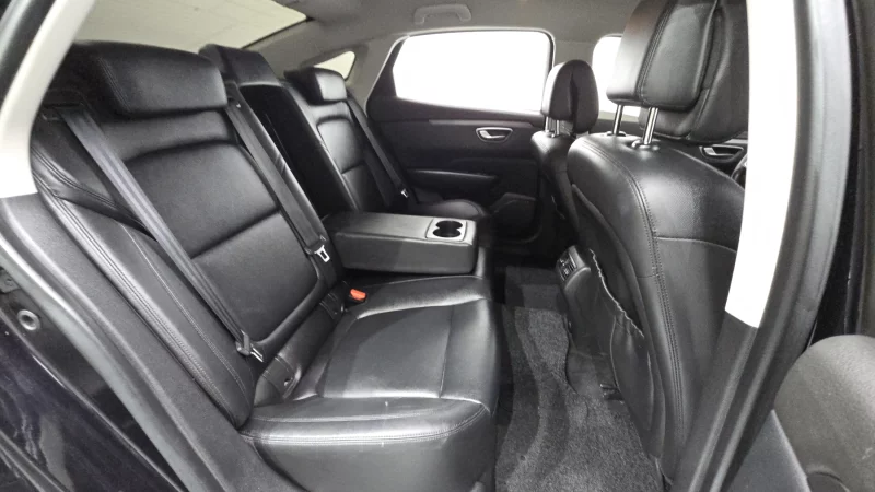 Renault SM6