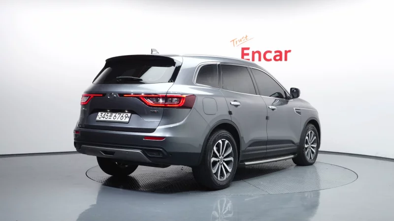 Renault QM6