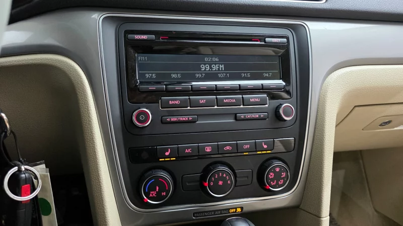 Volkswagen Passat