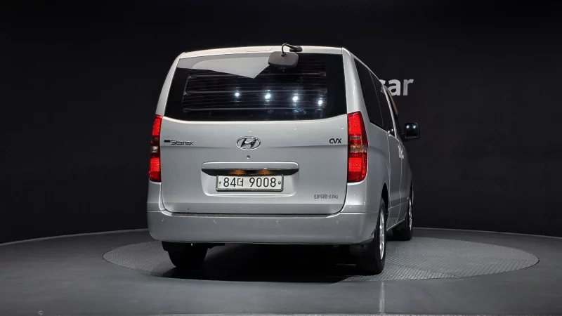 Hyundai Grand Starex