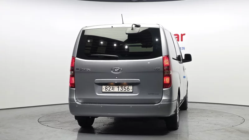 Hyundai Grand Starex