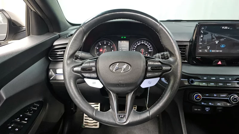 Hyundai Veloster