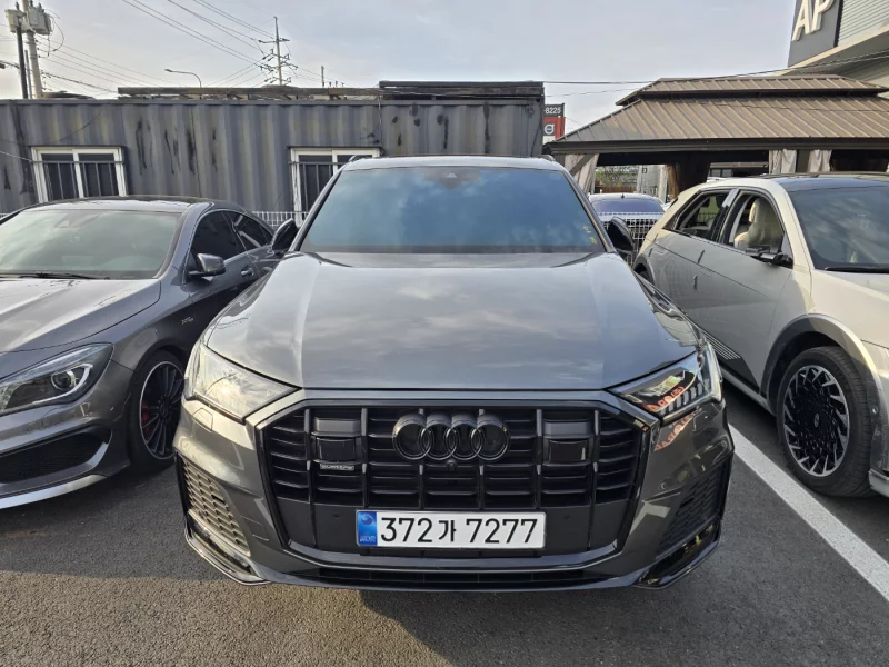 Audi Q7