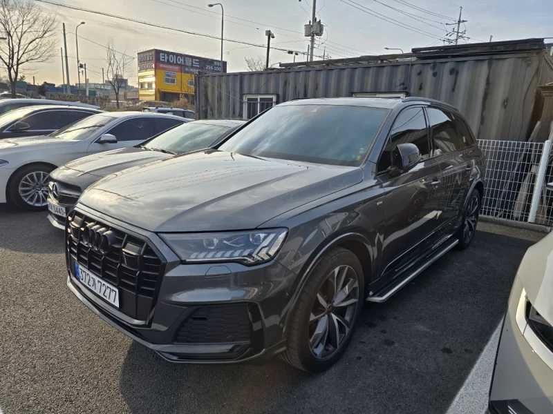 Audi Q7