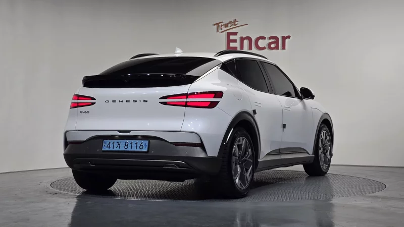 Genesis GV60