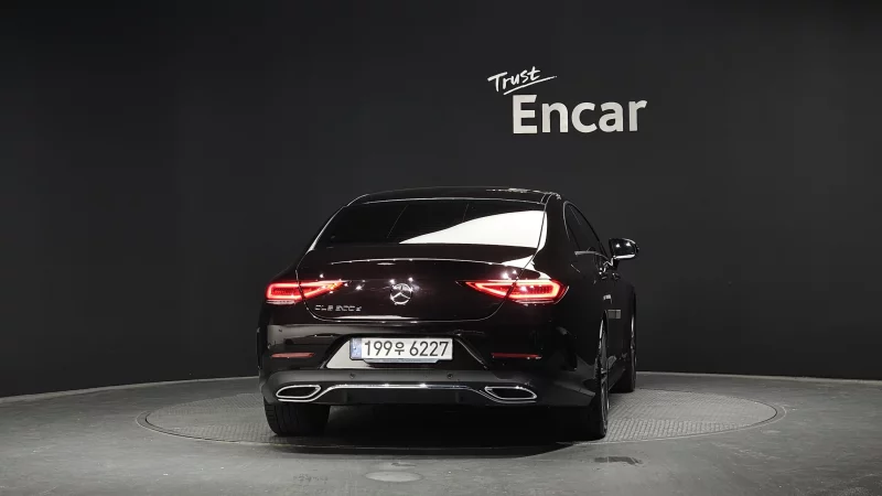 Mercedes-Benz CLS-Class