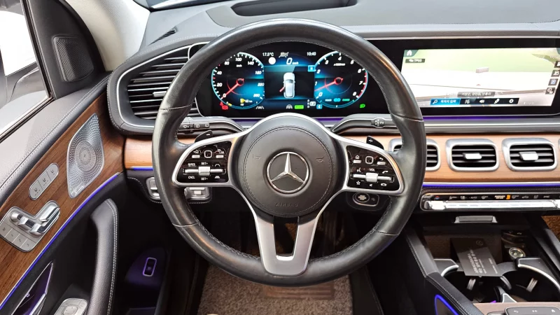 Mercedes-Benz GLE-Class