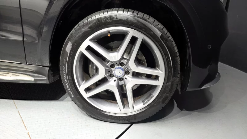 Mercedes-Benz GLS-Class