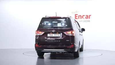 SsangYong Korando Turismo