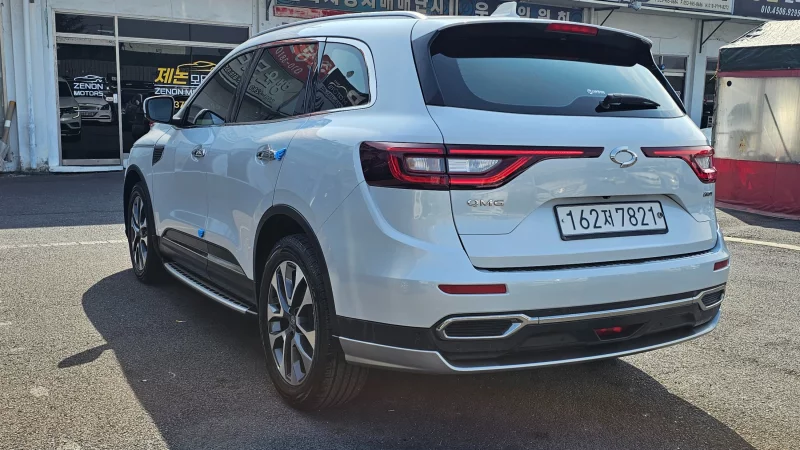 Renault QM6