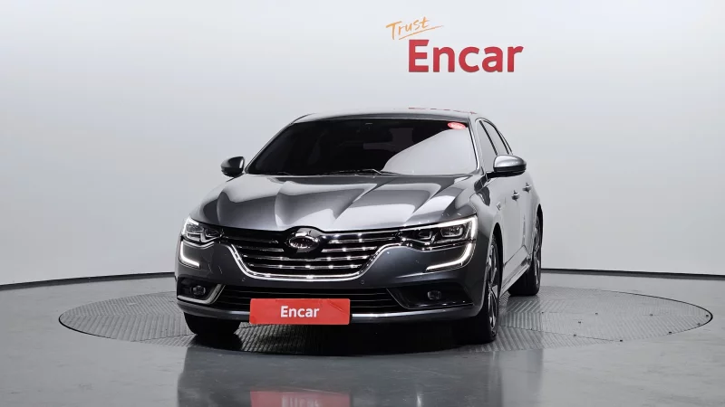 Renault SM6