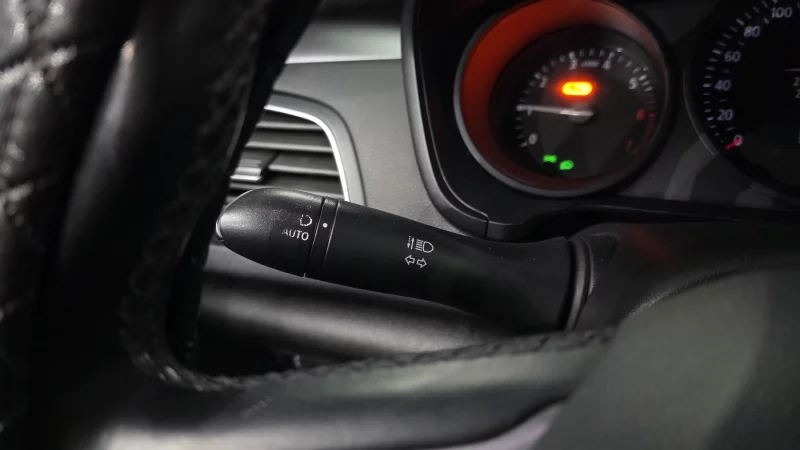 Renault SM6