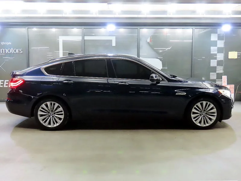 BMW 5-Series Gran Turismo