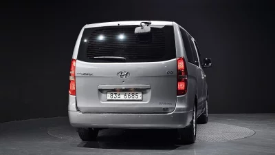 Hyundai Grand Starex