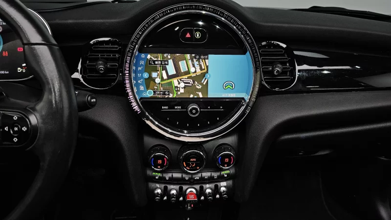 MINI Cooper Convertible