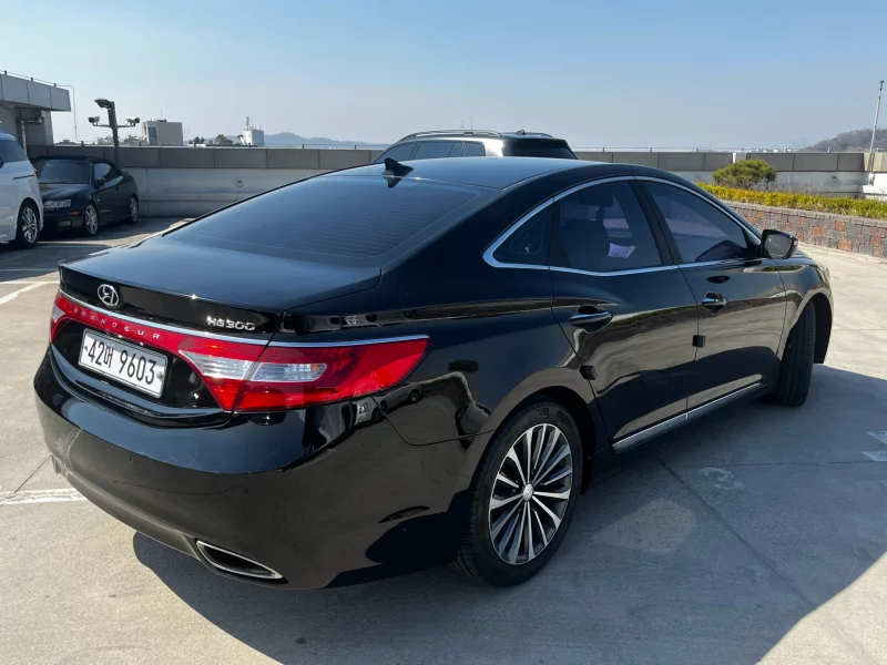 Hyundai Grandeur