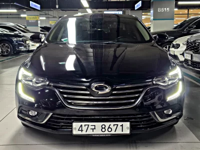 Renault SM6