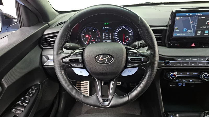 Hyundai Veloster