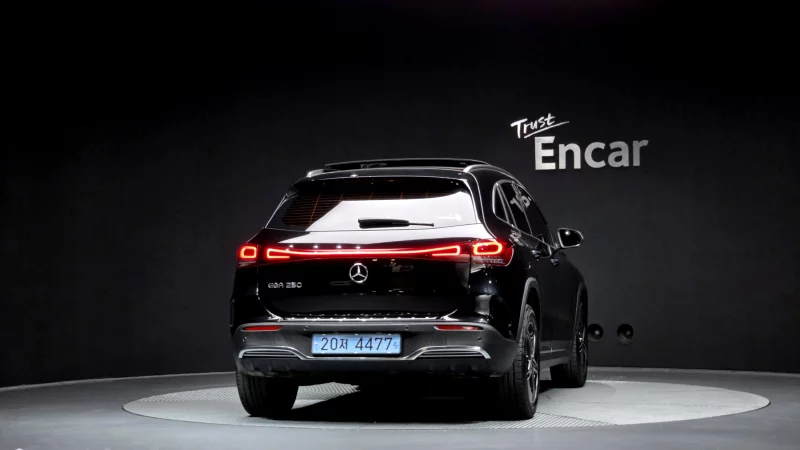 Mercedes-Benz EQA