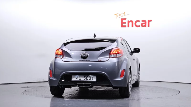 Hyundai Veloster