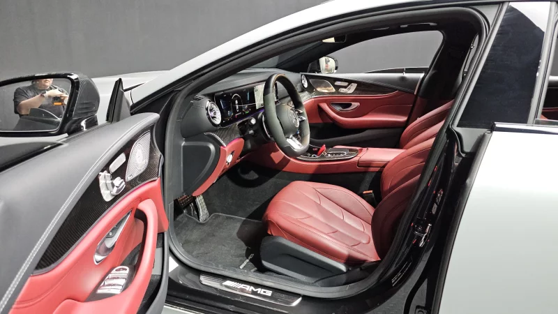 Mercedes-Benz CLS-Class