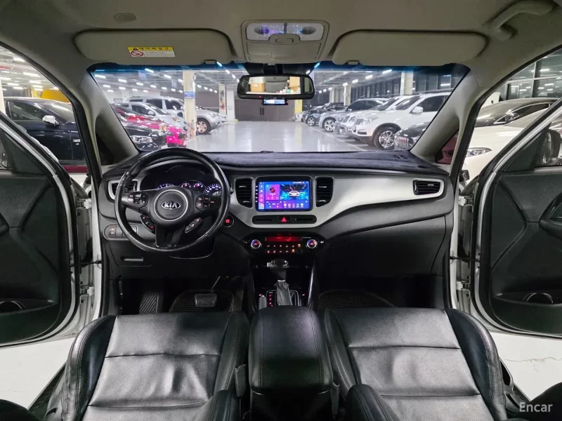 Kia Carens
