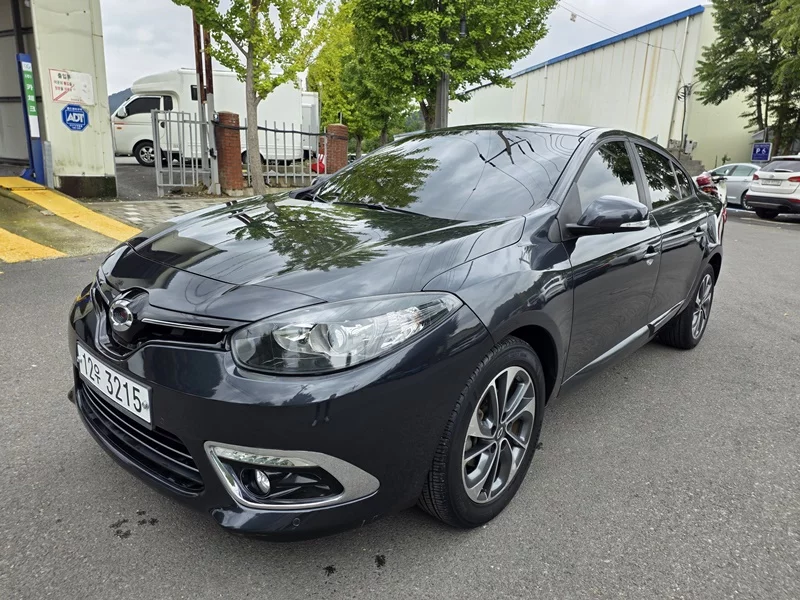 Renault SM3