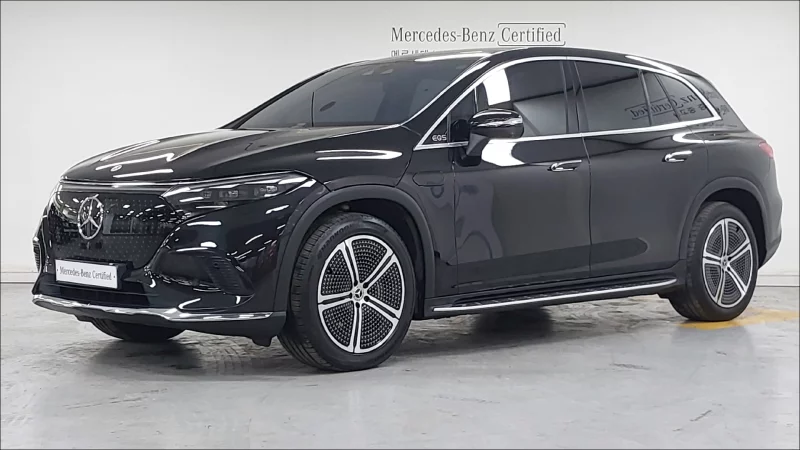 Mercedes-Benz EQS SUV